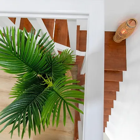 펜션 Maria S Haven By The Sea *