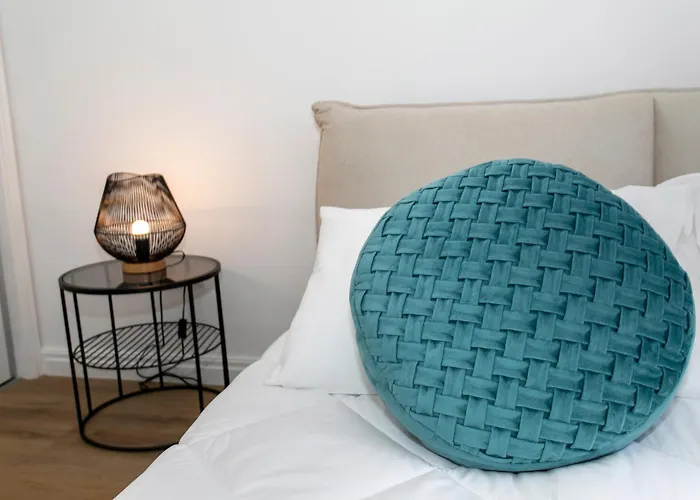 Maria S Haven By The Sea